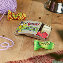 Load image into Gallery viewer, Yeowww! Tin of Stinkies Catnip Sardines Cat Toy